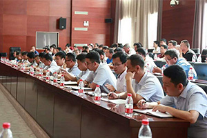 我公司參加普灣經(jīng)濟(jì)區(qū)“建筑工程安全生產(chǎn)大檢查工作再動(dòng)員、再部署”會(huì)議